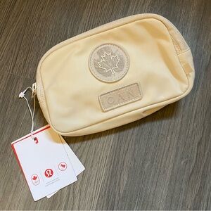 Lululemon Future Legacy mini belt bag 🌟